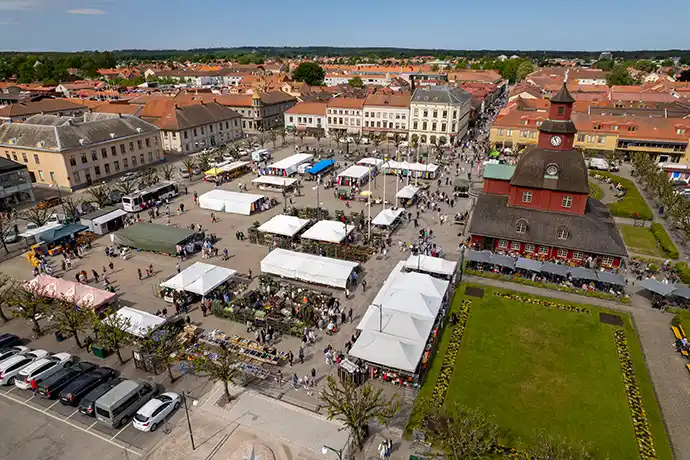 Torget och rådhuset